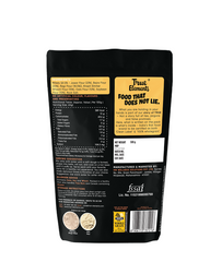 True Elements Multi Millet Atta 500g Pouch Back Image that includes Ingredients, Serving Suggestion, Nutritional Table, Barcode, Weight and Price details
